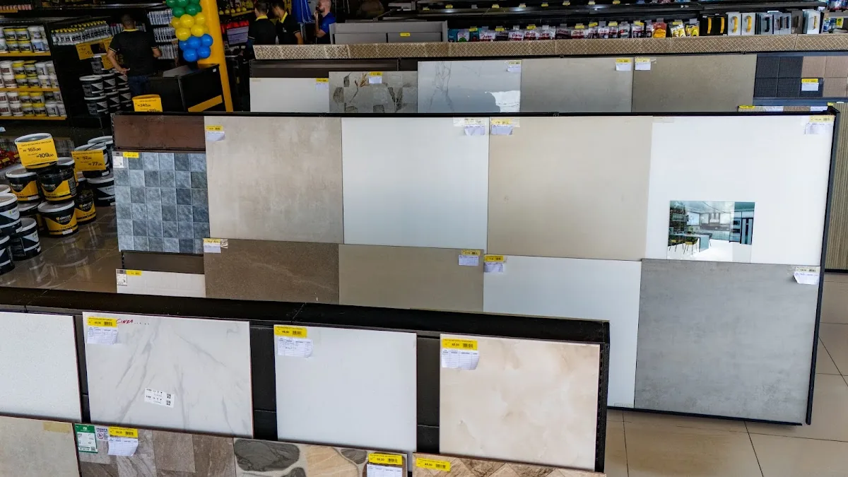 Setor de material de construção na loja Zincão